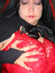 Vampire Masquerade with Busty Diana 34HH