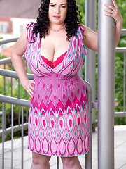Boobs With A View